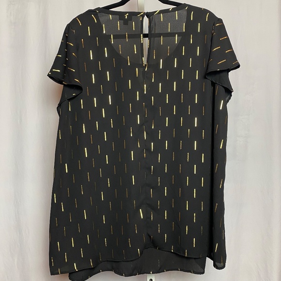 Torrid Womenʻs Plus Size Black & Gold Metallic Short Sleeve Blouse Size 3 - Picture 5 of 7